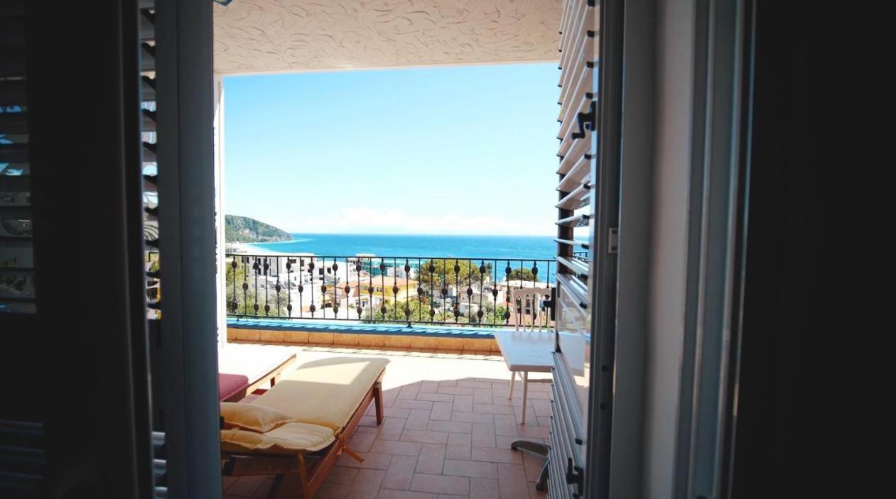 Hotel Grand By Greccia Dhermi Prime 5*