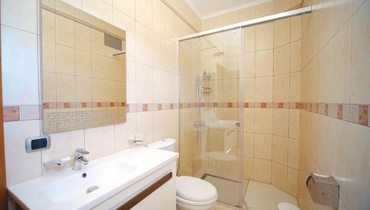 Hotel Grand By Greccia Dhermi Prime Himarë